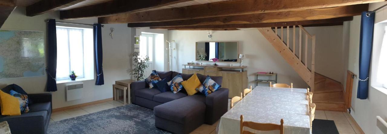 Charming Traditional 2-Bed Cottage Near Plemet Luaran gambar