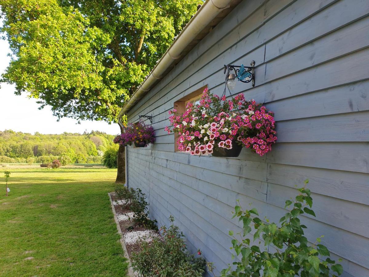 Charming Traditional 2-Bed Cottage Near Plemet Luaran gambar