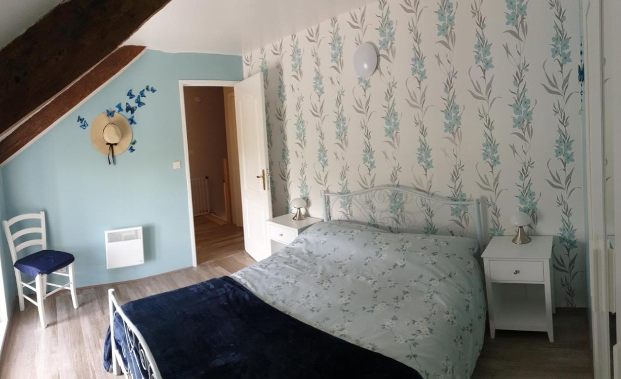 Charming Traditional 2-Bed Cottage Near Plemet Luaran gambar
